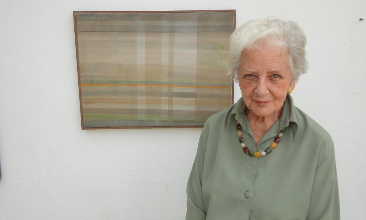 Laetitia Renault, de 93 anos, expõe pinturas na Livraria da Rua - Acervo pessoal