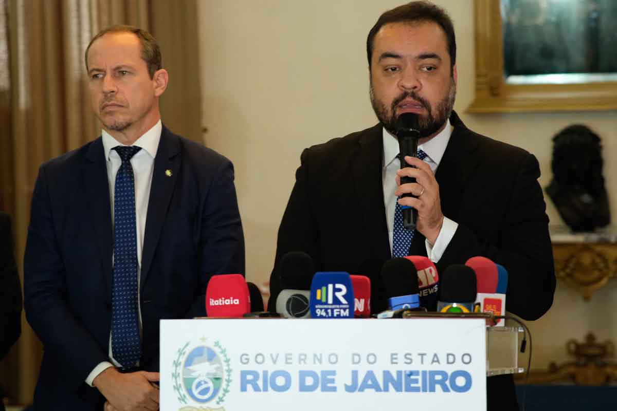 Govenador quer ''combate implacável contra máfia'' - Carlos Magno/Governo do Estado do Rio