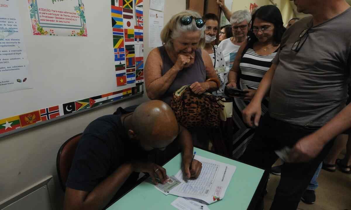 Justiça pede que PBH envie documentos sobre eleição do Conselho Tutelar - Gladyston Rodrigues/EM/D.A