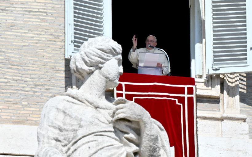 Papa pede que 'parem os ataques' em Israel - Monteforte/AFP