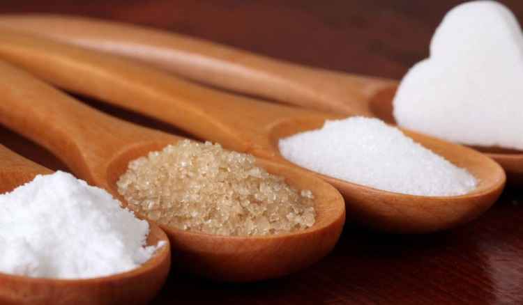 Alerta sobre açúcar, sal e gordura será obrigatório para mais produtos a partir de terça