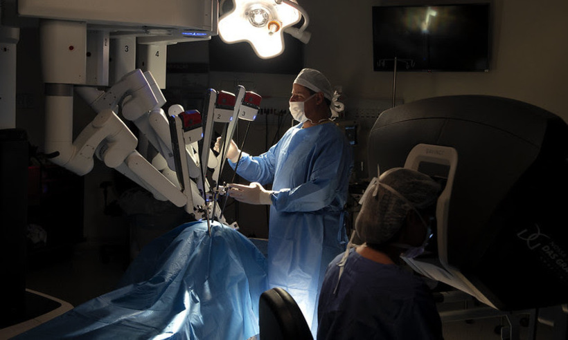 Cirurgia robótica: conheça a prática que cresceu 12,5% no Brasil 