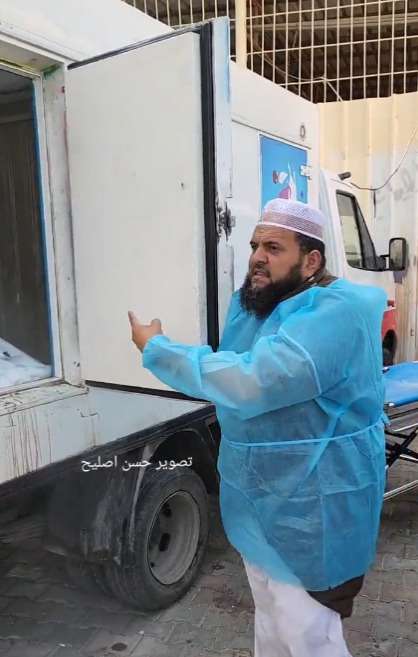 Caminhões de sorvete são usados como necrotérios em hospital de Gaza - Reprodução/Redes Sociais