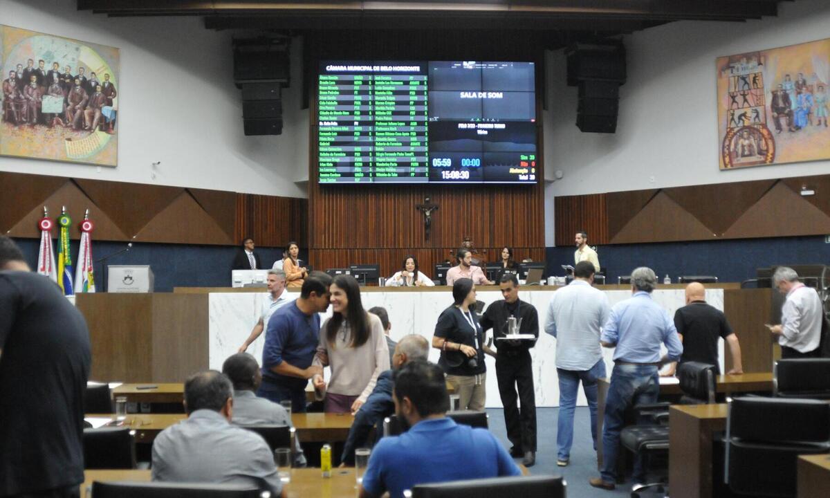 Câmara de BH começa a discutir o orçamento de 2024 com déficit de R$ 183 mi - Gladyston Rodrigues/EM/D.A Press