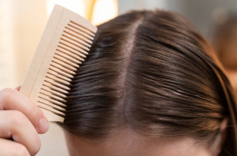 Scalp care: dicas de cuidados com o couro cabeludo durante a primavera - Freepik