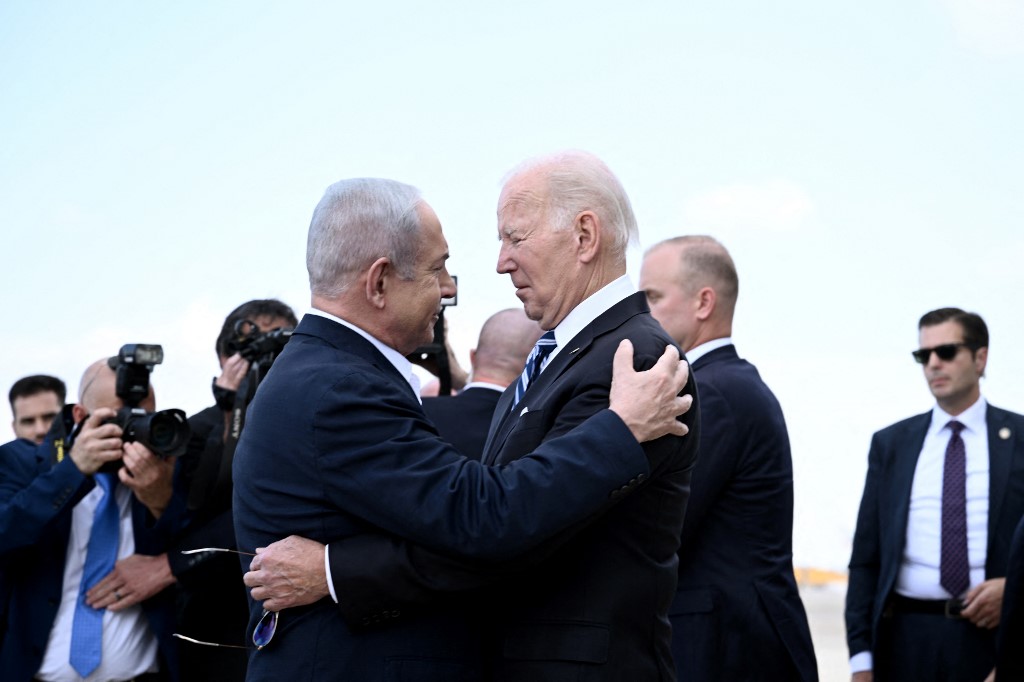 Biden apoia versão israelense sobre bombardeio a hospital em Gaza e critica o Hamas - Brendan SMIALOWSKI / AFP