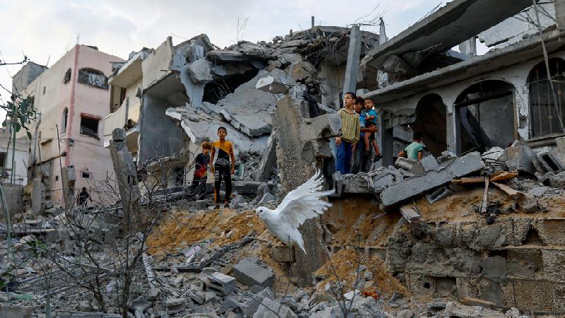 'Parece que só fugimos de uma morte para outra', relata repórter em Gaza - Reuters