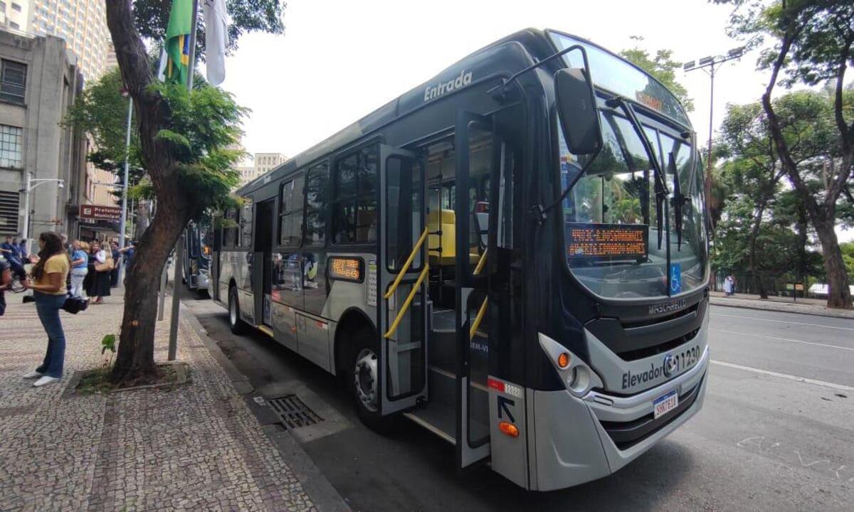 Prefeitura de BH promete 200 novos ônibus até dezembro - Jair Amaral/EM.D.A.Press