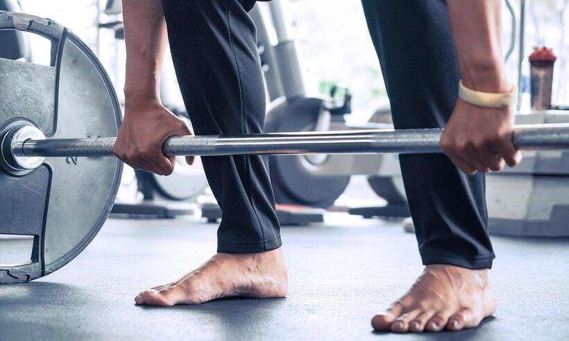 Treino descalço: sim ou não? Veja orientação de especialistas - Shutterstock/Divulgação
