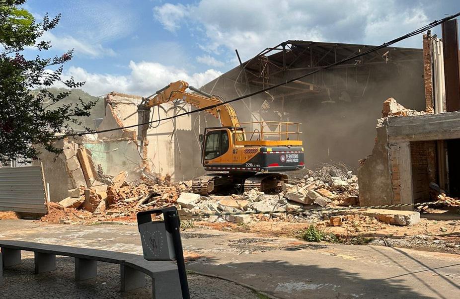 MP vai investigar demolição em Itabirito de teatro tombado pelo patrimônio - Divulgação/arquivo pessoal