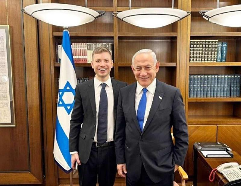 Filho de Netanyahu é criticado por estar em Miami e não na guerra de Israel - (Reprodução/Instagram/@yair_netanyahu)