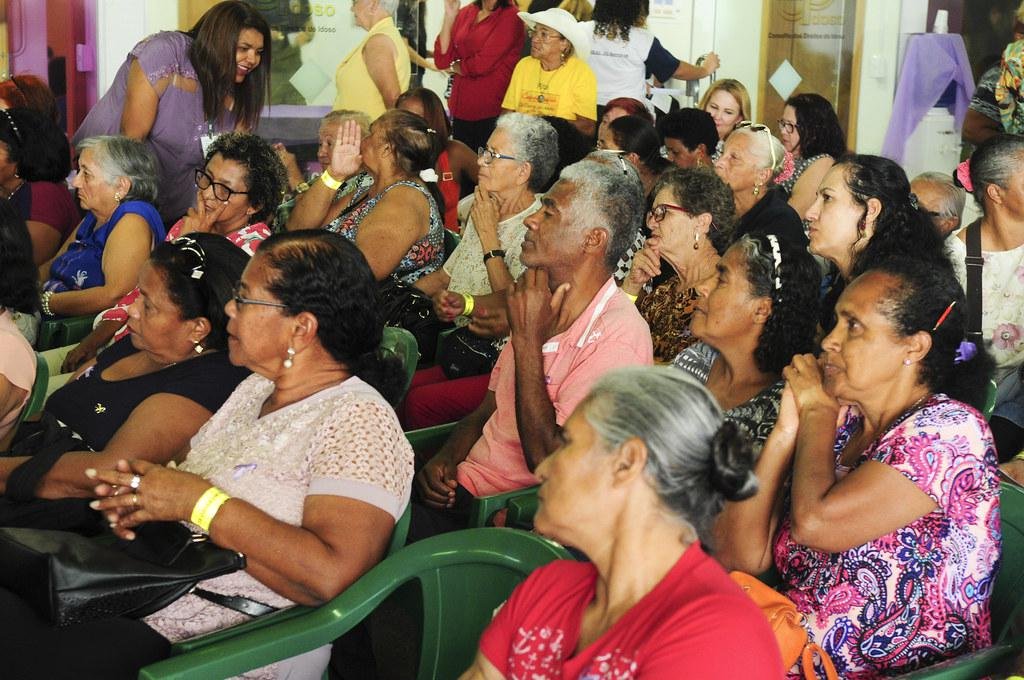 Brasil tem envelhecimento recorde, e pessoas de 65 anos ou mais chegam a 10,9% da população - Pedro Ventura/Agência Brasília