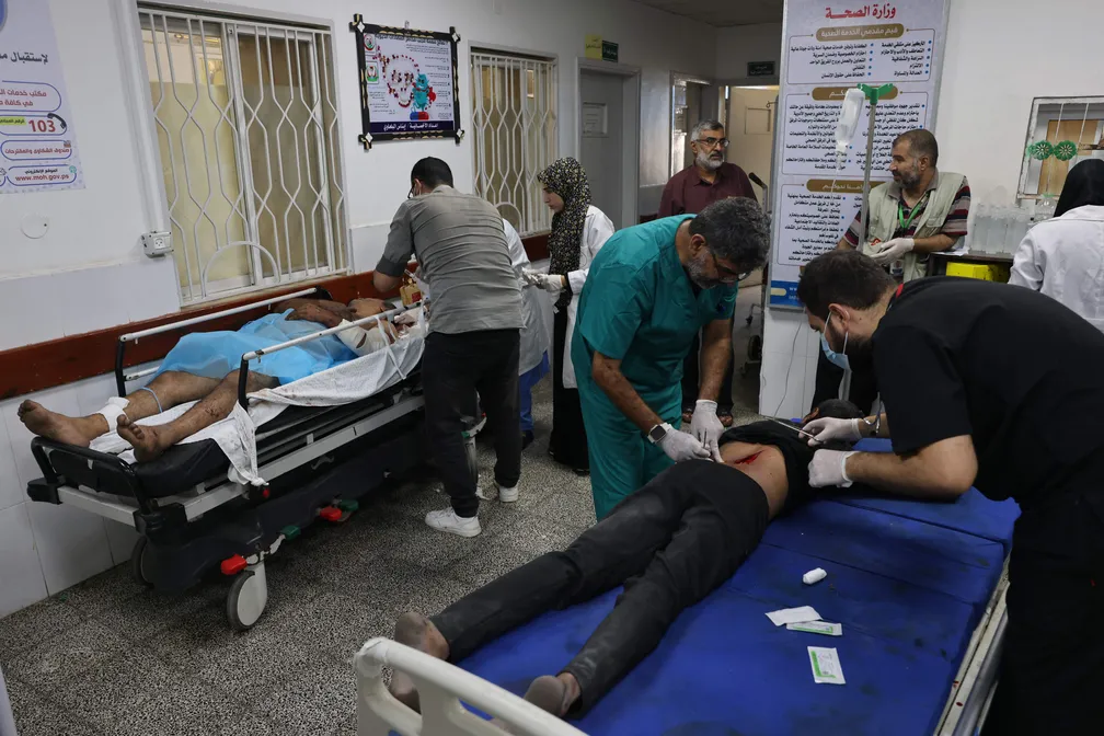Israel ameaça bombardeio e ordena evacuação de hospital de Gaza, diz ONG - AFP