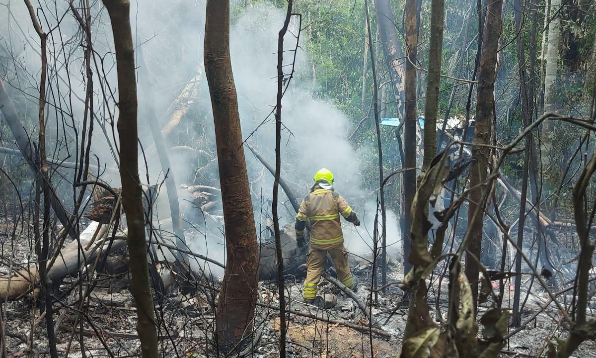 Avião cai e mata 12 pessoas em Rio Branco, no Acre - Corpo de Bombeiros do Acre/Divulgação