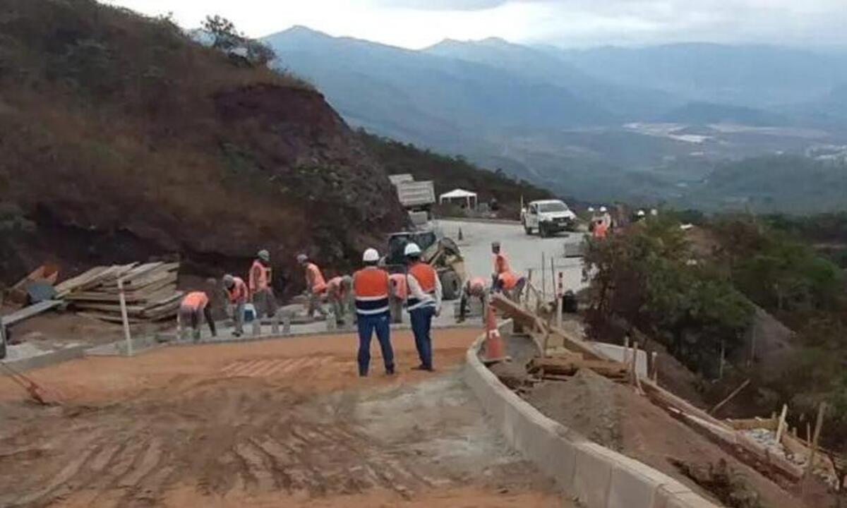 Obras em estrada histórica de Ouro Preto são suspensas pelo Iphan - Divulgação/ Marcelino de Castro